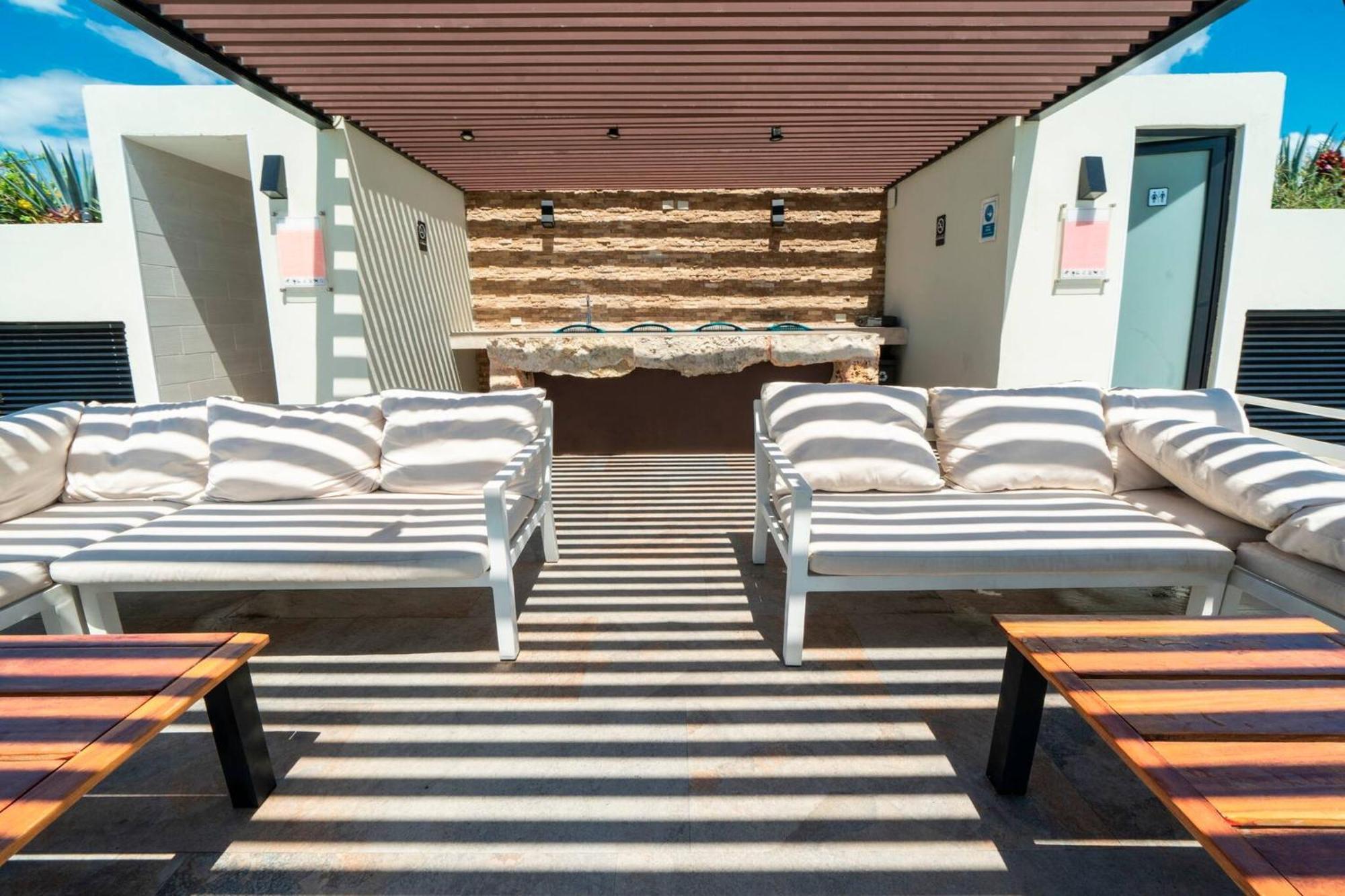 Rooftop With Ocean Views - 2 Bedrooms With Pool - At Arenis 309 Apartamento